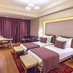The Park 5*