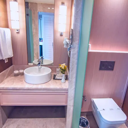 Otel The Park 5*