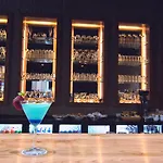 Ξενοδοχείο The Park 5*